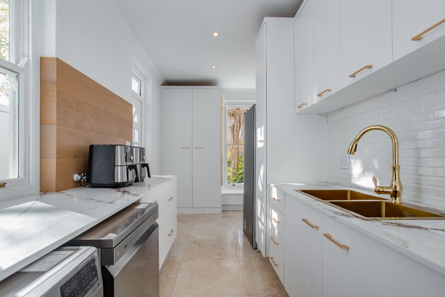 4 Bedroom Property for Sale in Franschhoek Western Cape